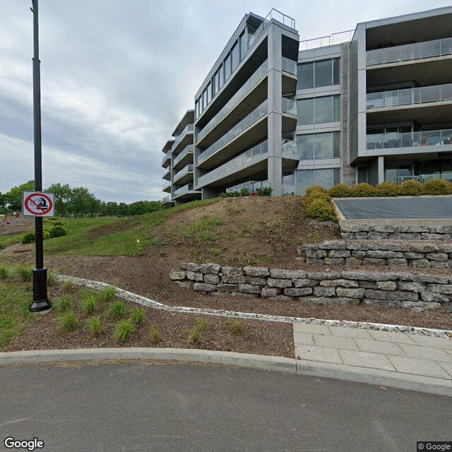 102 2025 Rue Catherine-Rhodes