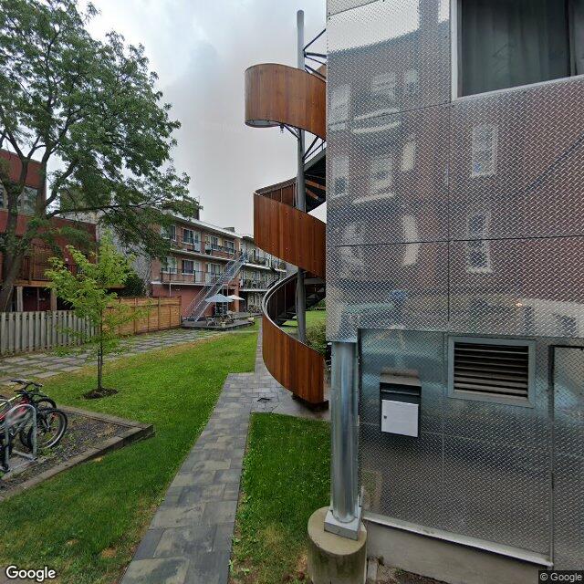 103-4878 Av. Henri-Julien