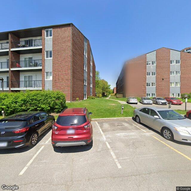 108-3330 Rue France-Prime