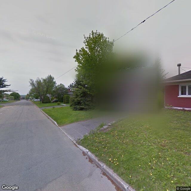 1230 Rue Carswell