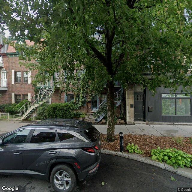1597 Rue Marie-Anne E.