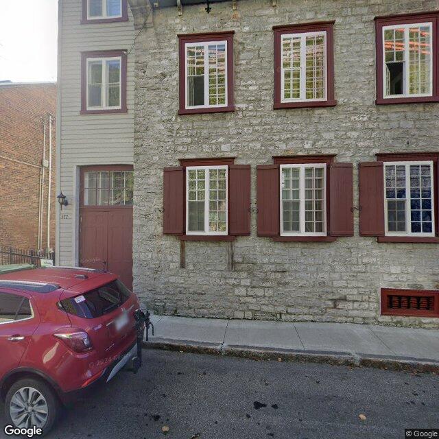 202-477 Rue Champlain