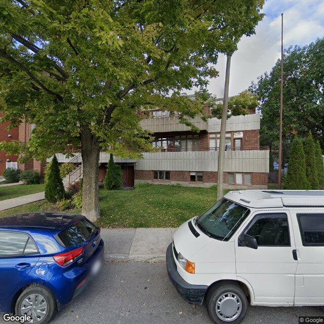 202-9025 Rue Bellerive