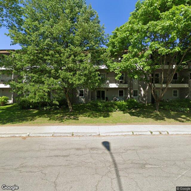 310-855 Rue Grandjean