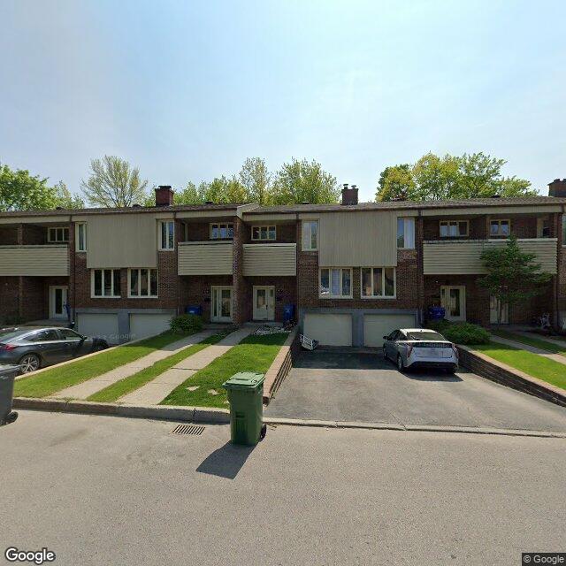 3707 Rue Pélissier