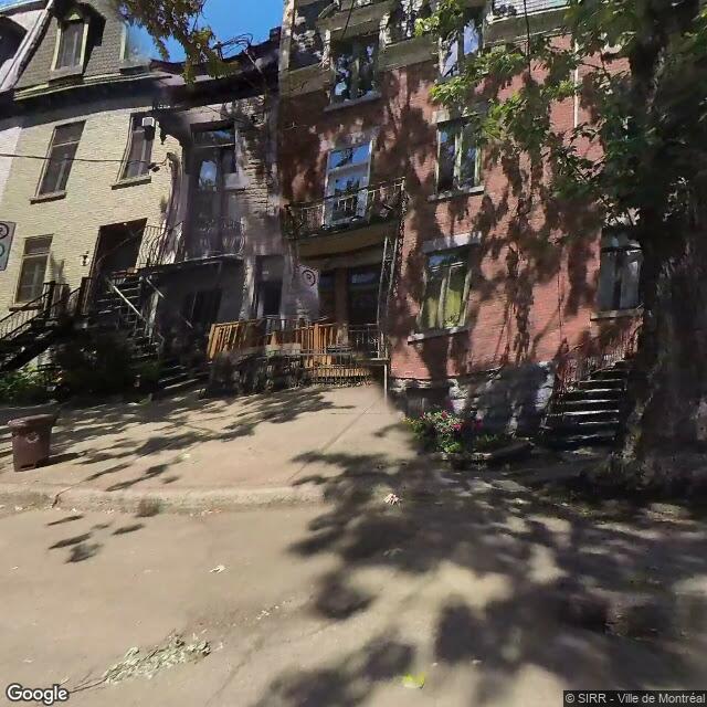 3971 Av. Laval