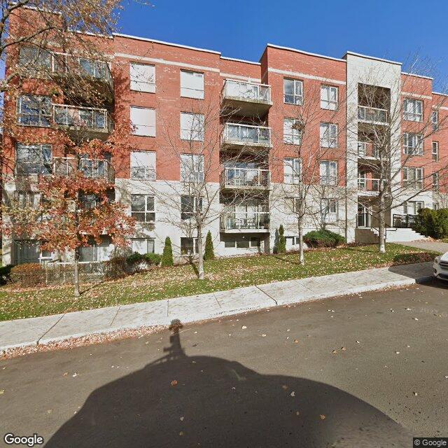 406-1085 Av. Pratt