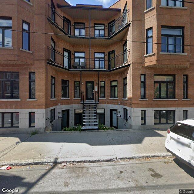 4470 Rue De La Roche